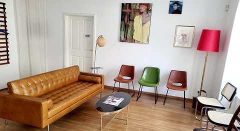 Dr. med.-univ. Birgit Höller - Praktische Ärztin Wien 1020