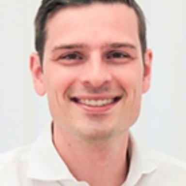 Prim. Priv.-Doz. Dr. Manfred Schmidt, FEBOPRAS - Plastischer Chirurg Linz 4020
