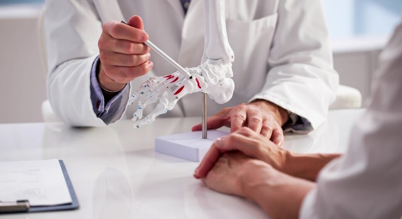 Orthopädische Untersuchung und Beratung bei Priv.-Doz. Dr. Philipp Heuberer